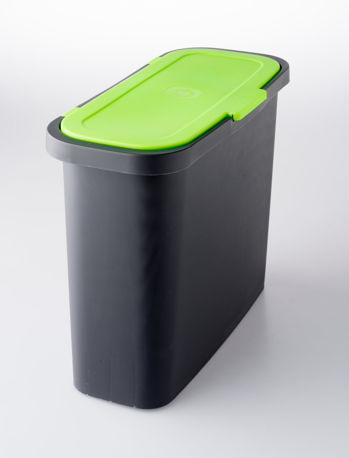 Maze Large 2.4 Gallon Kitchen Caddie Compost Bin