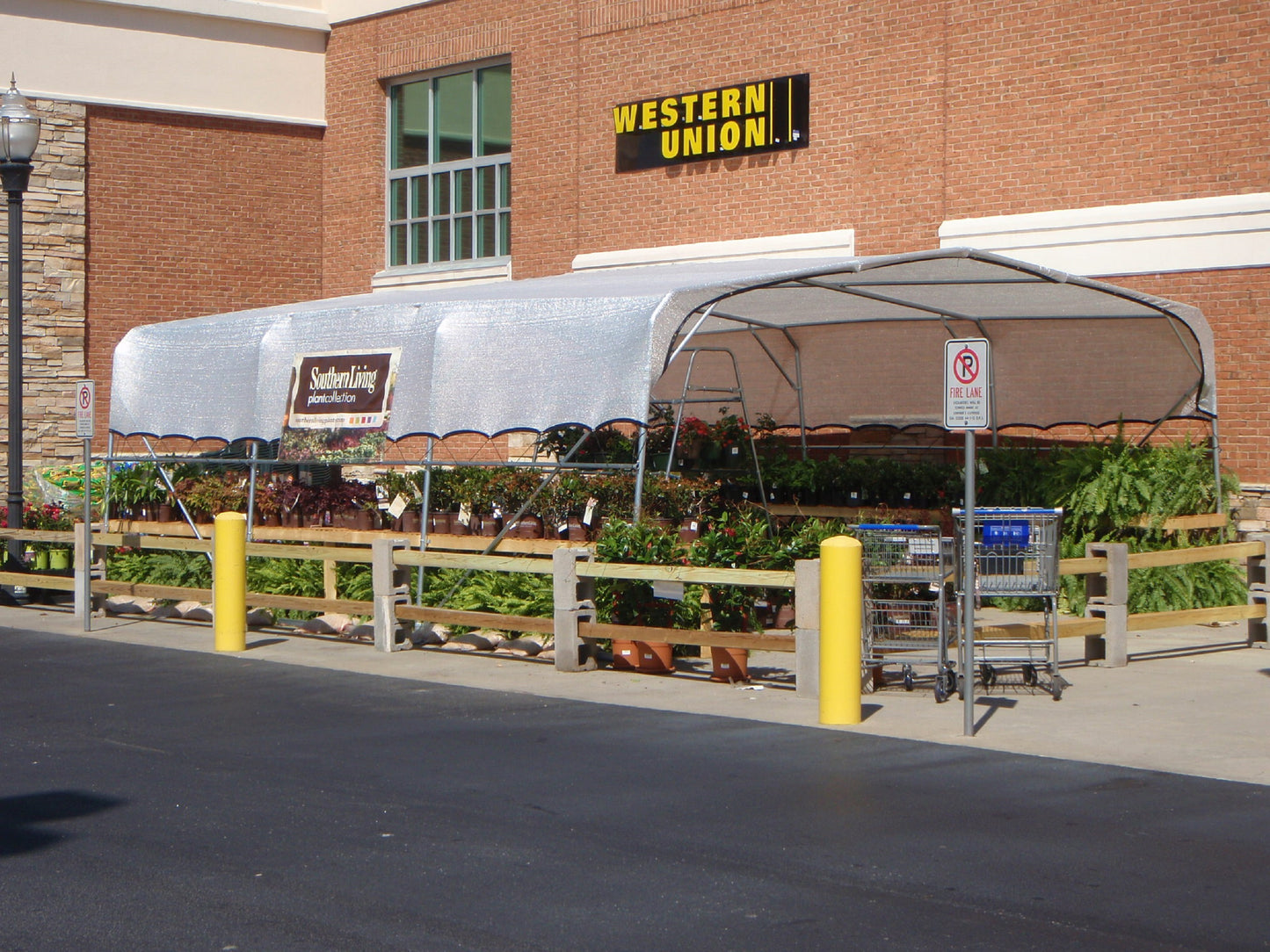 RSI - White Tropical Weather Shade Cloth With Grommets